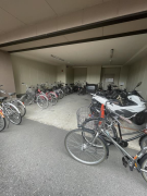 サンユタカマンション5階1K 自転車置き場の画像