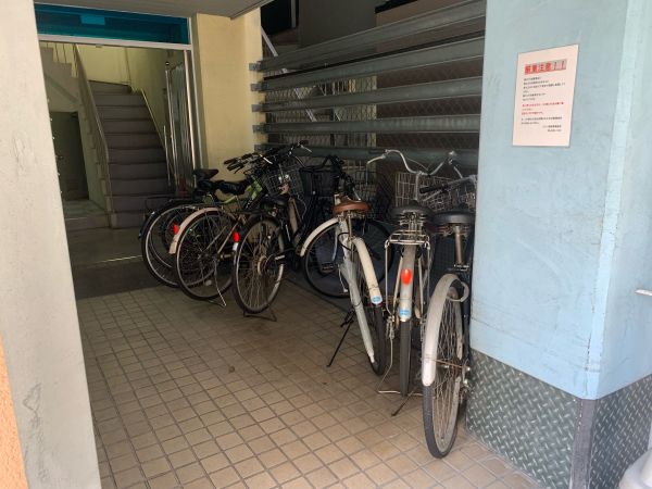 メゾン京阪5階1R 自転車置き場の画像