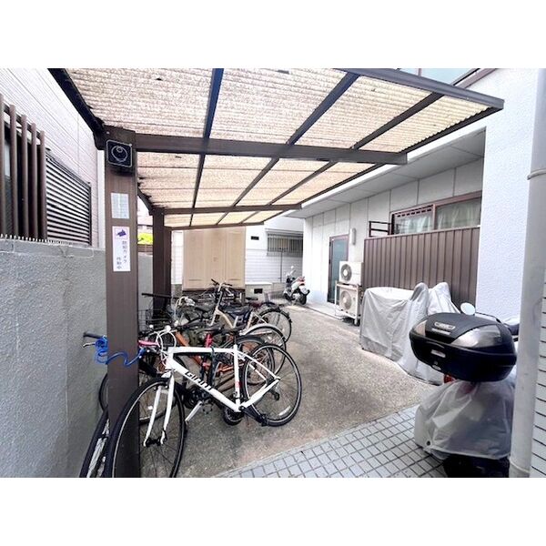 大昭マンション04階1R 自転車置き場の画像