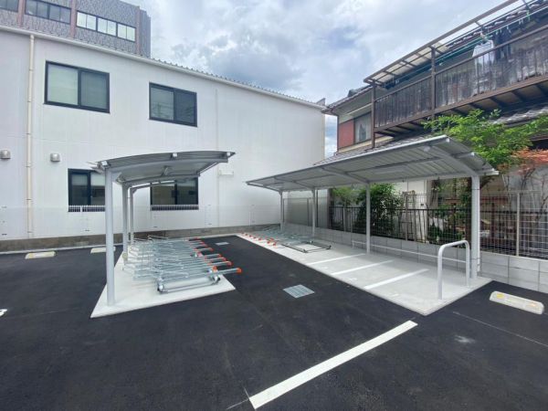 GALLERIA VILLA4階1LDK 自転車置き場の画像