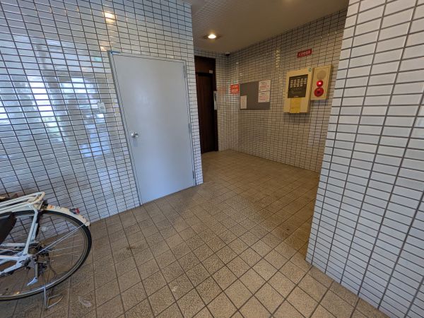 しらさぎ・アイグレット・ラ・レジデンス4階2LDK エントランスの画像