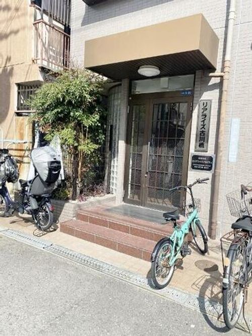 リアライズ古川橋3階2LDK エントランスの画像