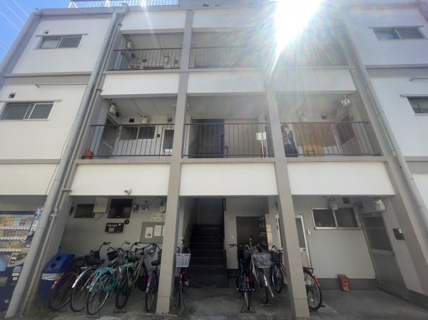 RIZONE平野1階2K エントランスの画像