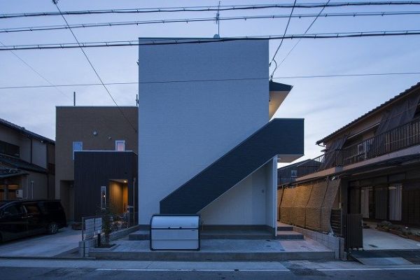 エアスト東中島2階1K エントランスの画像