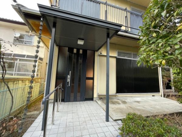 名塩ガーデン戸建1階4LDK以上 エントランスの画像