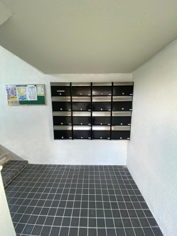 ラポール浜寺3階3LDK エントランスの画像