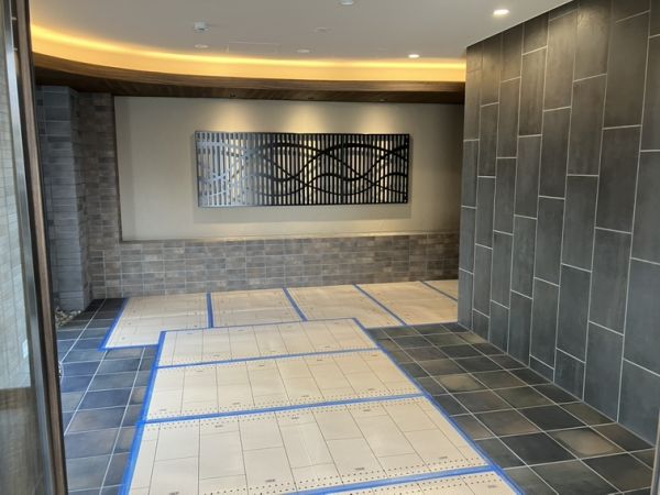 ブランシエスタ南吹田パークサイド6階1LDK エントランスの画像