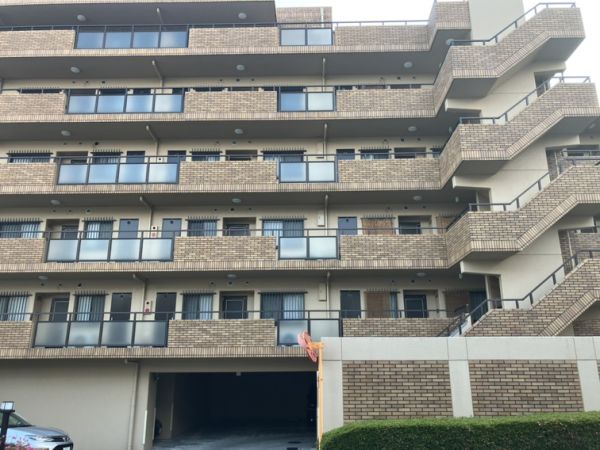 シャトレ千里5階3LDK 外観の画像