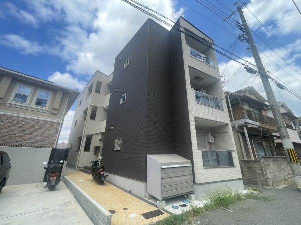 カーサフォルトゥナート額田駅前3階1K 外観の画像