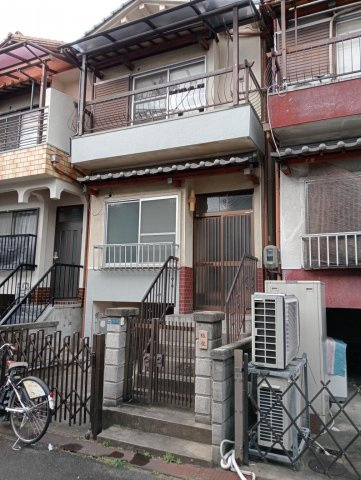 ダーチャオ萱島東2階4LDK以上 外観の画像