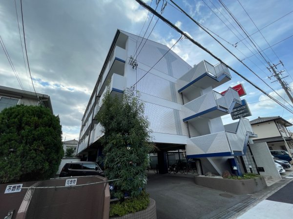 メゾン・ド・ポプラ4階1K 外観の画像