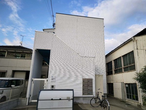 pavillon honnête biwajima1階1K 外観の画像