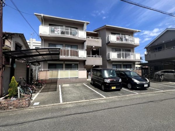 サンメゾン難波　1階3DK 外観の画像