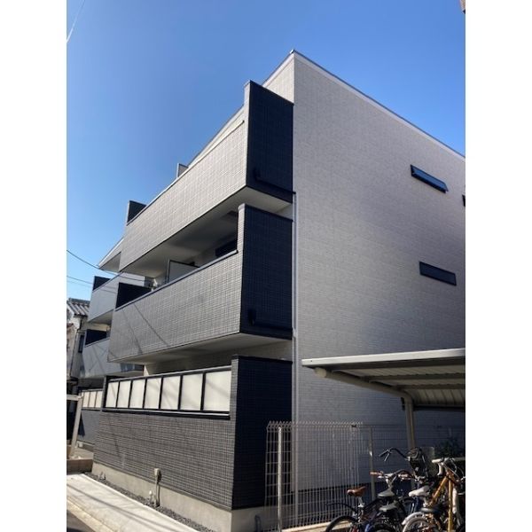 セレニティ八雲北町２丁目3階1LDK 外観の画像