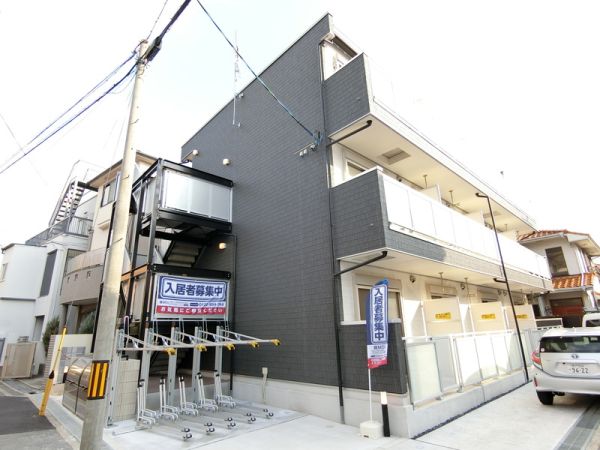 リブリ・ゼフィランサス1階1K 外観の画像