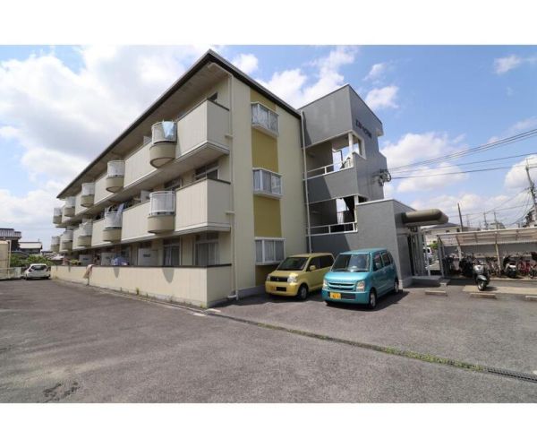 エステートピア吉田　1階3DK 外観の画像