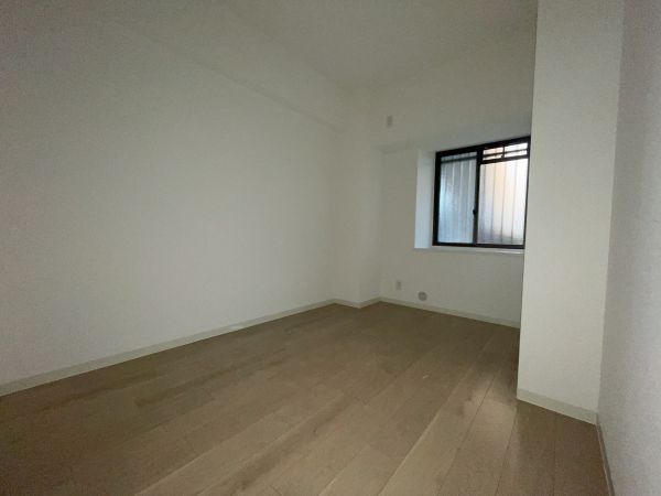 アドリーム石切山手6階4LDK以上 部屋②の画像