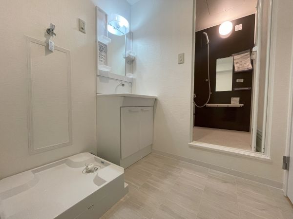住道グランドコーポ3階3LDK 洗面所の画像