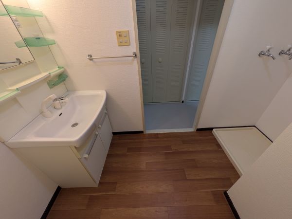 あべのベルタ9階2LDK 洗面所の画像