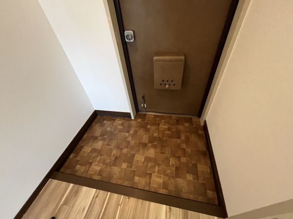 あべのベルタ4階1LDK 玄関の画像