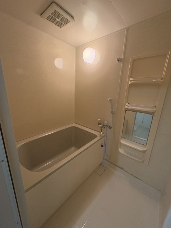 GM今津南1階1LDK お風呂の画像