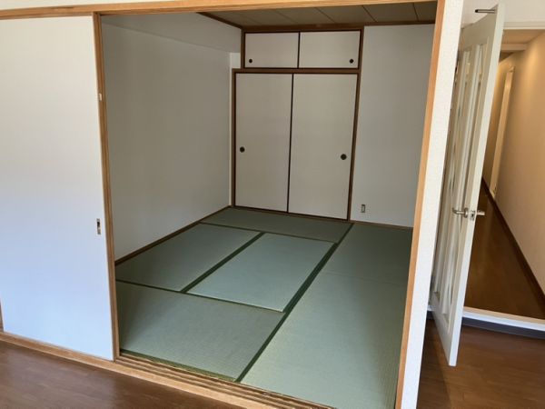 アーバンコート西緑丘1（実質2階2LDK 部屋②の画像