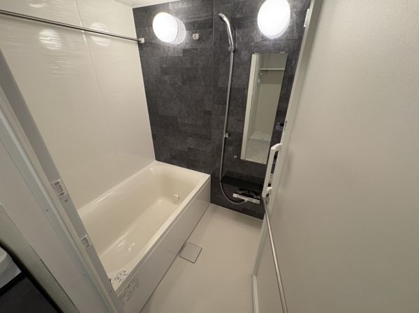 グランクレンツ尼崎12階1LDK お風呂の画像
