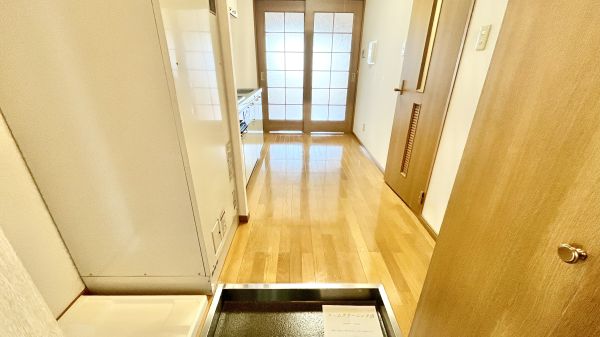 新深江池田マンション9階1DK リビングの画像