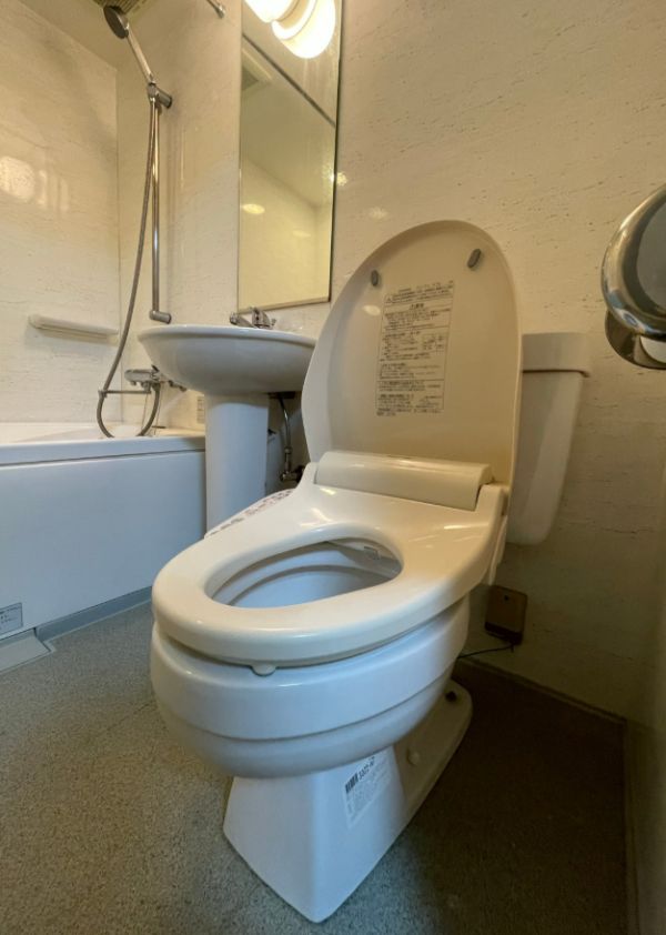 梅田レジデンスTOWER5階1K トイレの画像