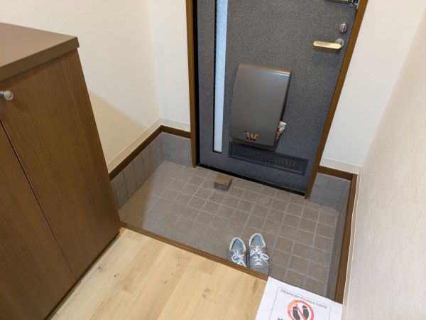 apartmenthouse nasaran1階1K 玄関の画像