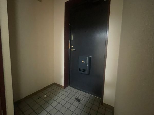 ツインコープ守口北館5階2DK 玄関の画像