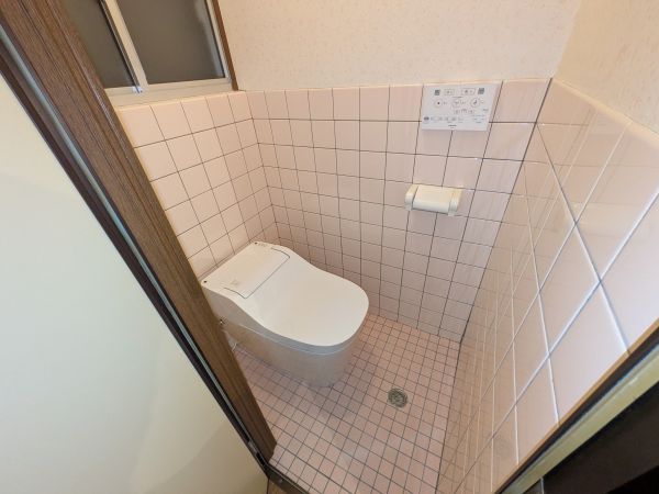 杭全５丁目貸家1階2LDK トイレの画像