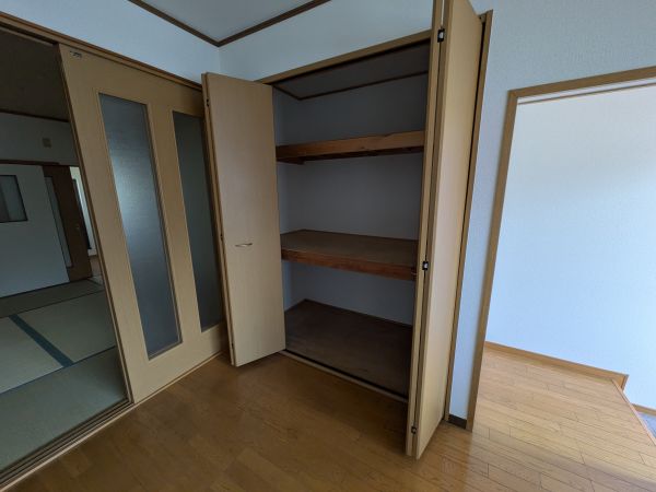 今川四文化2階1K 収納の画像