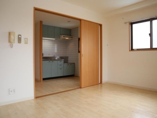 アビテ6階1K 部屋①の画像