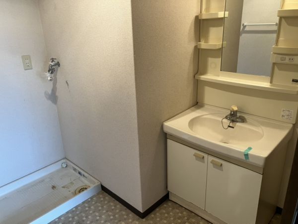 グランエール5階3LDK 洗面所の画像