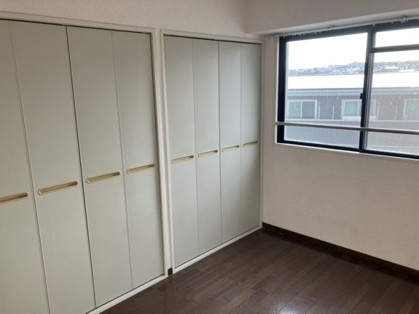 プレシオ緑ヶ丘4階4LDK以上 部屋②の画像