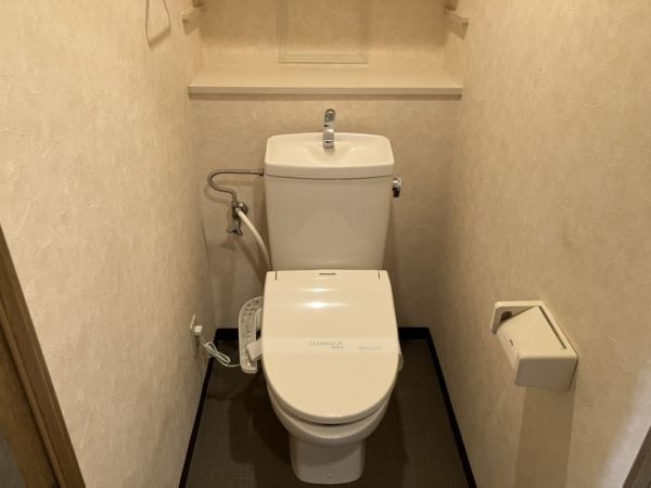 西緑丘プラザビル3階2LDK トイレの画像
