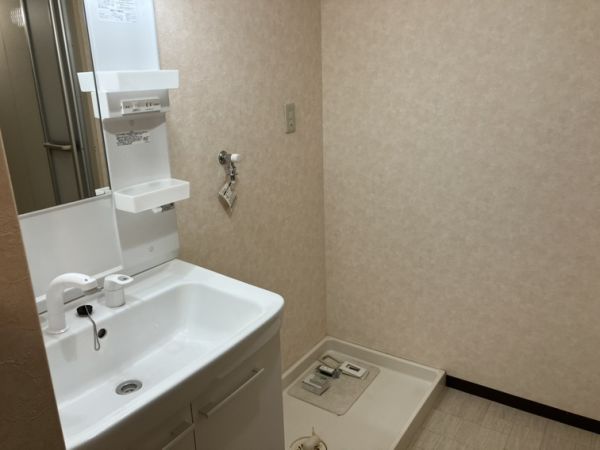西緑丘プラザビル3階2LDK 洗面所の画像