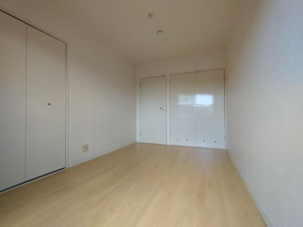ｳﾞｪﾙﾃ忍ヶ丘3階2LDK 部屋①の画像