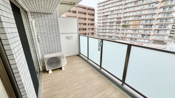 ディームス福島8階1LDK ベランダの画像