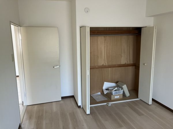 リヴェール緑地6階3LDK 収納の画像