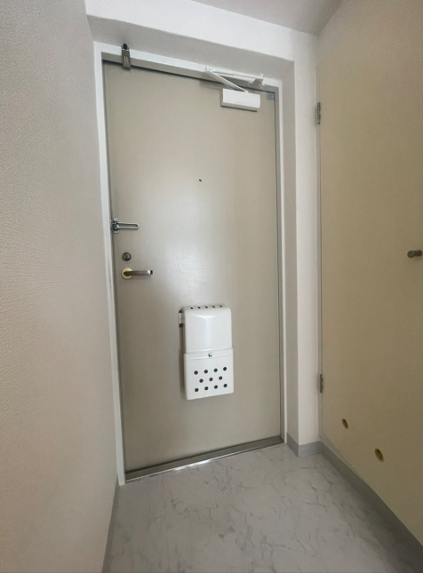 パークサイド上本町駅前6階1R 玄関の画像