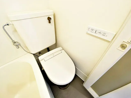 パークサイド上本町駅前6階1R トイレの画像