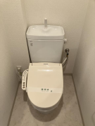 アーバンウェル茨木8階 トイレの画像