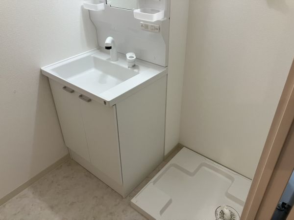 D porta Comfort3階1LDK 洗面所の画像