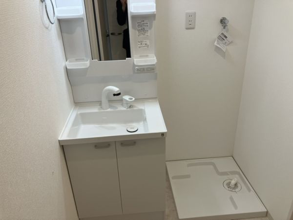 D porta Comfort3階1LDK 洗面所の画像