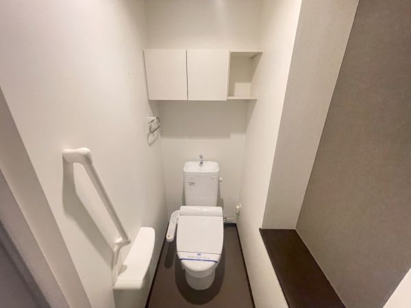 アトリエール堺新町階1LDK トイレの画像