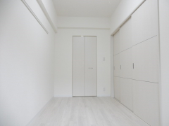 ｿﾚｲﾕ ﾙｳﾞｧﾝ4階1LDK 部屋①の画像