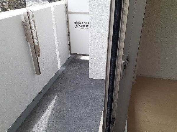 パークサイドグリーン3階1K ベランダの画像