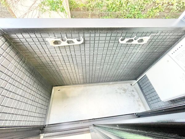 ハピネス八反（ハピネスハッタン1階1K ベランダの画像
